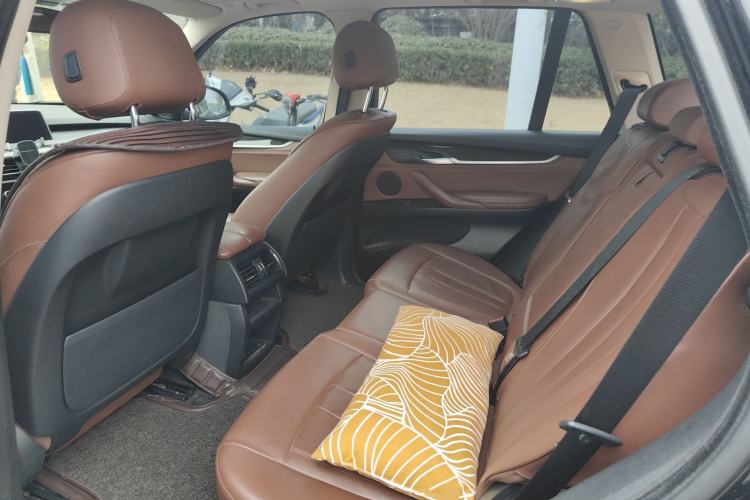 Used BMW X5 2014 xDrive35i Luxury Edition Left Rear Seat