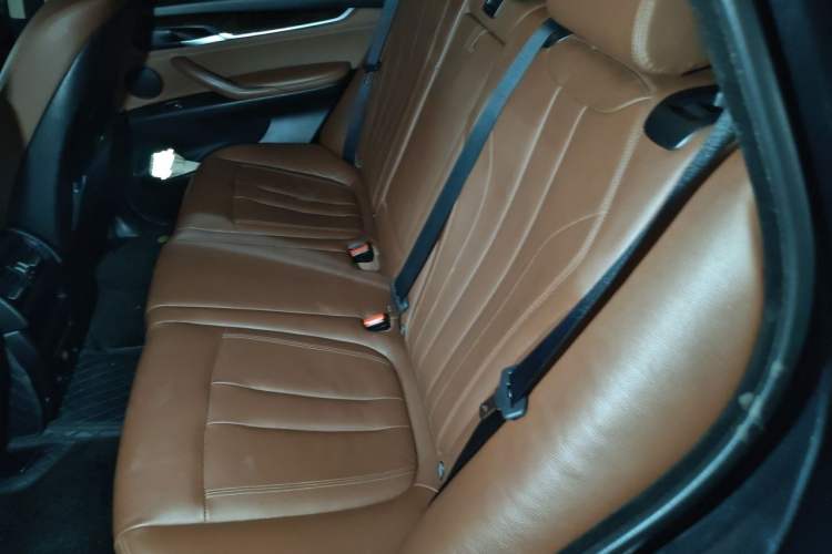 Used BMW X5 2014 xDrive35i Elegant Edition Left Rear Seat