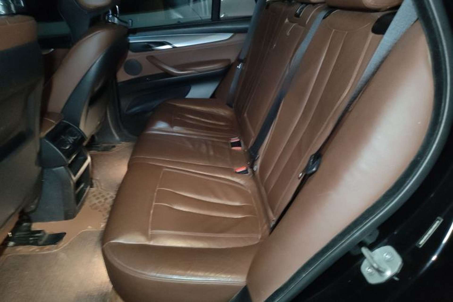 Used BMW X5 2014 xDrive35i U.S. specification Left Rear Seat