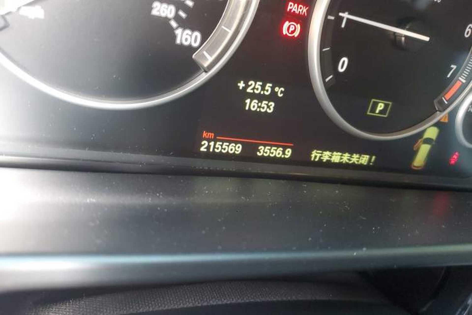 Used BMW X5 2014 xDrive35i Gasoline 5-seater U.S. specification Odometer Close Up