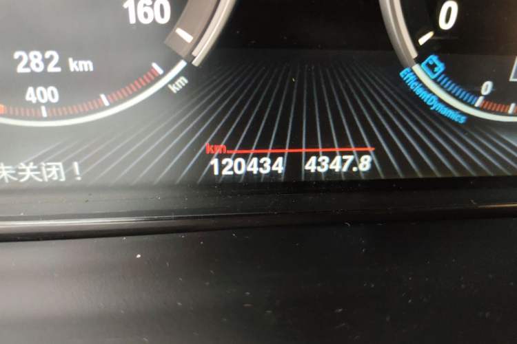 Used BMW X5  Odometer Close Up