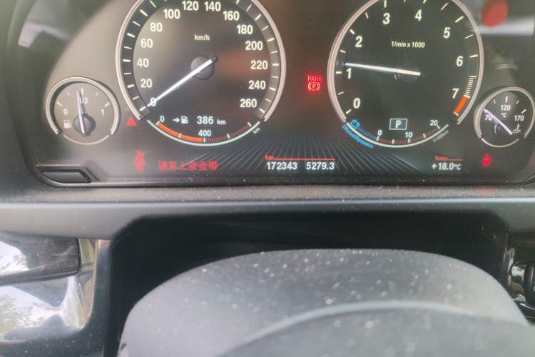 Used BMW X5  Odometer Close Up