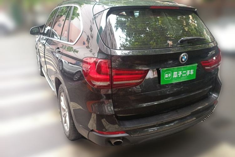 Used BMW X5 2014 xDrive35i Elegant Edition Rear Left 45 Deg