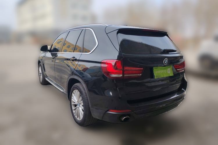 Used BMW X5 2014 xDrive35i Leading Model Rear Left 45 Deg