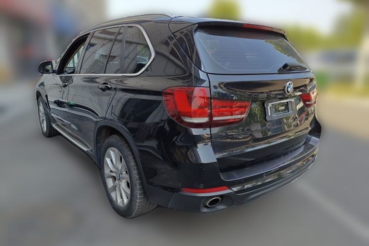 Used BMW X5 2014 xDrive35i Leading Model Rear Left 45 Deg