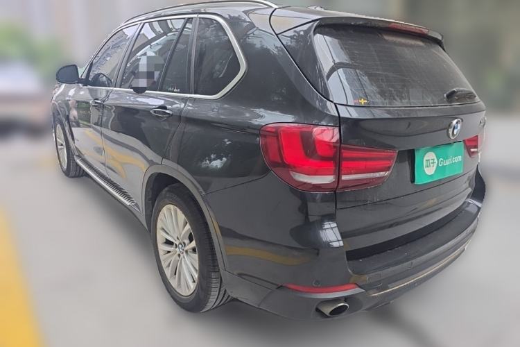 Used BMW X5 2014 xDrive35i Leading Model Rear Left 45 Deg