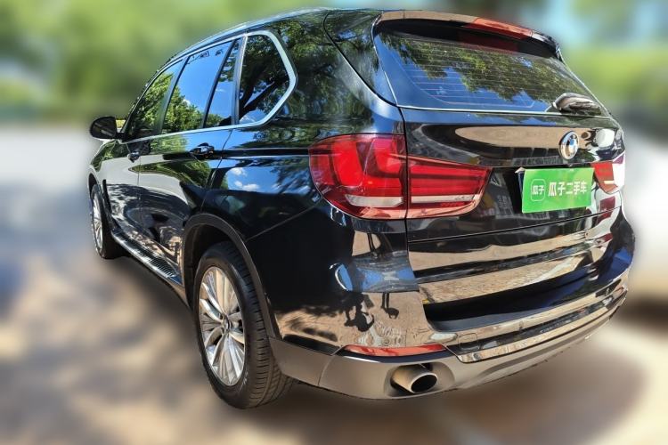 Used BMW X5 2014 xDrive35i Leading Model Rear Left 45 Deg
