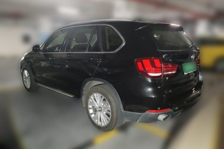 Used BMW X5 2014 xDrive35i Leading Model Rear Left 45 Deg
