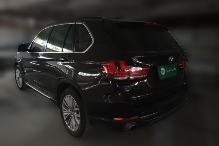 Used BMW X5 2014 xDrive35i Elegant Edition Rear Left 45 Deg
