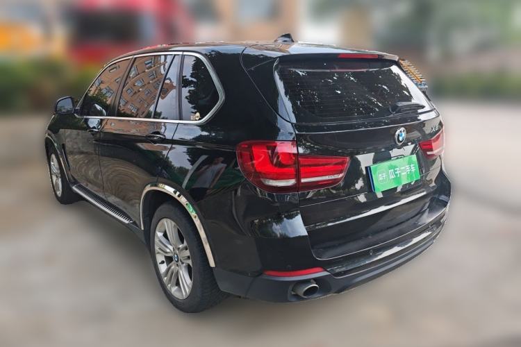 Used BMW X5  Rear Left 45 Deg