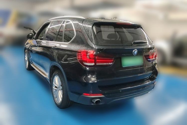 Used BMW X5 2014 xDrive35i Leading Model Rear Left 45 Deg