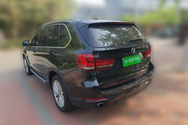 Used BMW X5 2014 xDrive35i Leading Model Rear Left 45 Deg