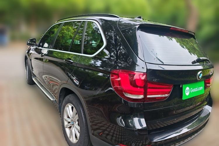 Used BMW X5 2014 xDrive35i Elegant Edition Rear Left 45 Deg