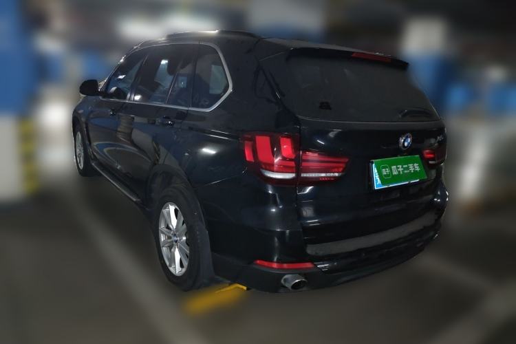 Used BMW X5 2014 xDrive35i Elegant Edition Rear Left 45 Deg