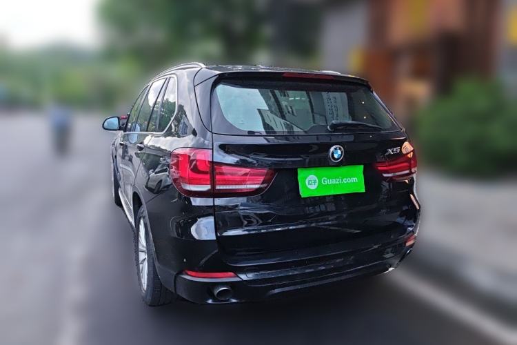 Used BMW X5 2014 xDrive35i Luxury Edition Rear Left 45 Deg