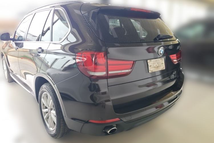 Used BMW X5 2014 xDrive35i Elegant Edition Rear Left 45 Deg
