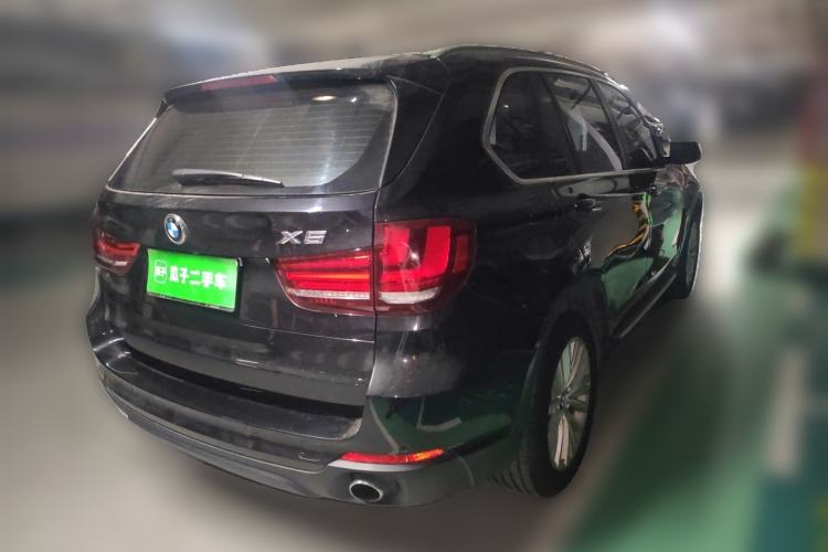 Used BMW X5 2014 xDrive35i Elegant Edition Rear Right 45 Deg