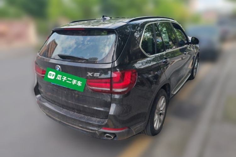 Used BMW X5 2014 xDrive35i Elegant Edition Rear Right 45 Deg