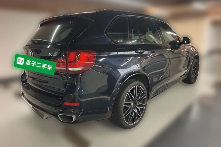 Used BMW X5 2014 xDrive35i Luxury Edition Rear Right 45 Deg