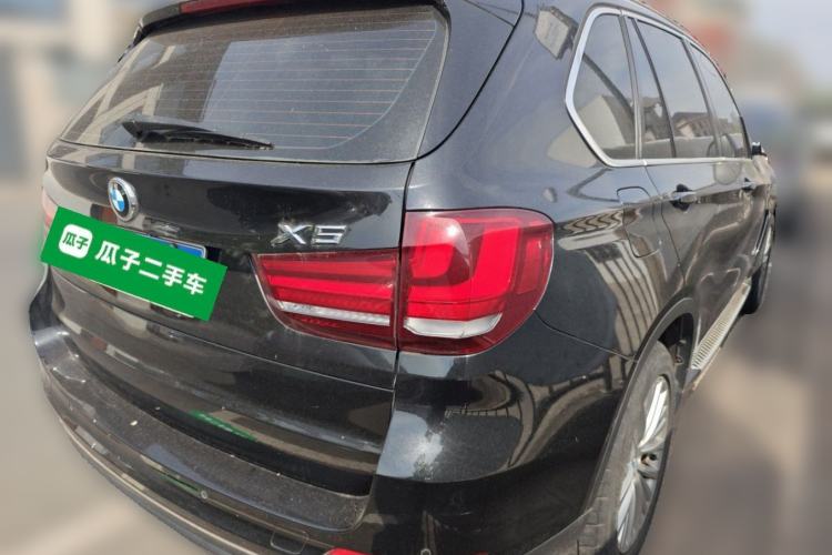 Used BMW X5 2014 xDrive35i Elegant Edition Rear Right 45 Deg