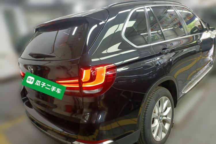 Used BMW X5 2014 xDrive35i Elegant Edition Rear Right 45 Deg