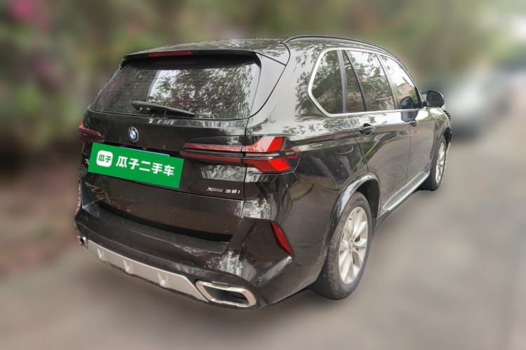 Used BMW X5 2014 xDrive35i Elegant Edition Rear Right 45 Deg