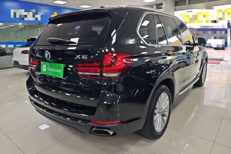 Used BMW X5 2014 xDrive35i Leading Model Rear Right 45 Deg