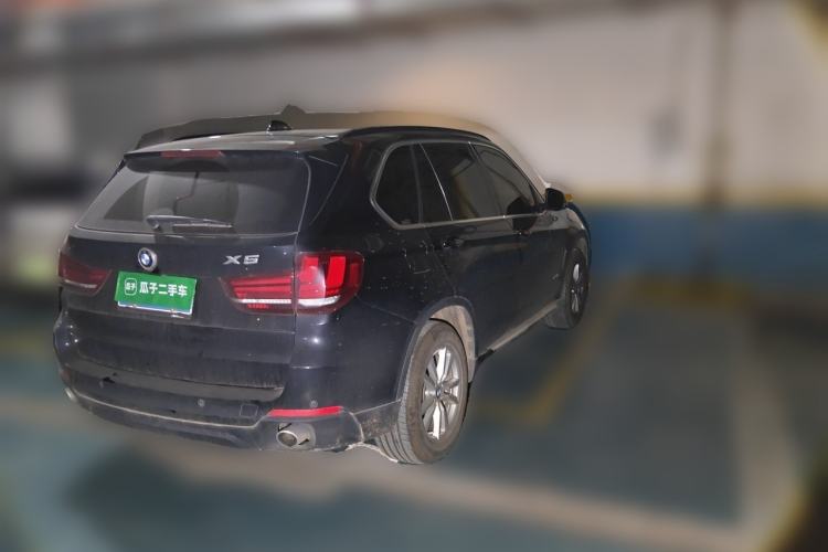 Used BMW X5  Rear Right 45 Deg