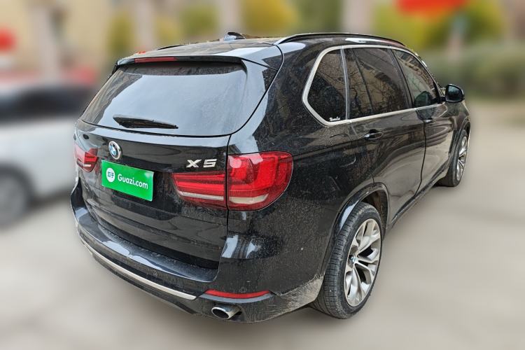 Used BMW X5 2014 xDrive35i Elegant Edition Rear Right 45 Deg