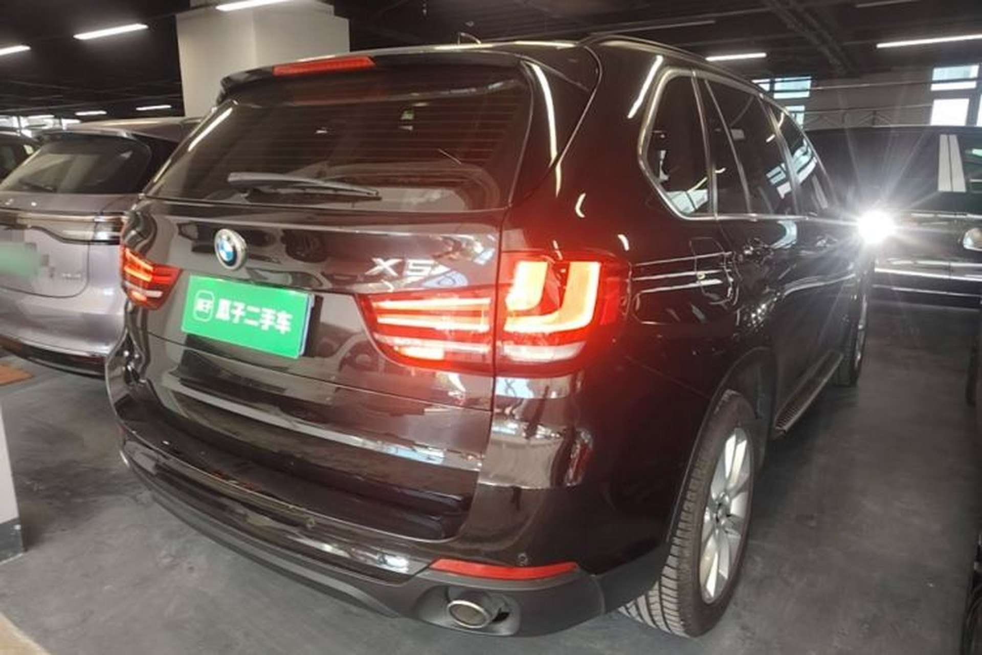 Used BMW X5 2014 xDrive35i Elegant Edition Rear Right 45 Deg