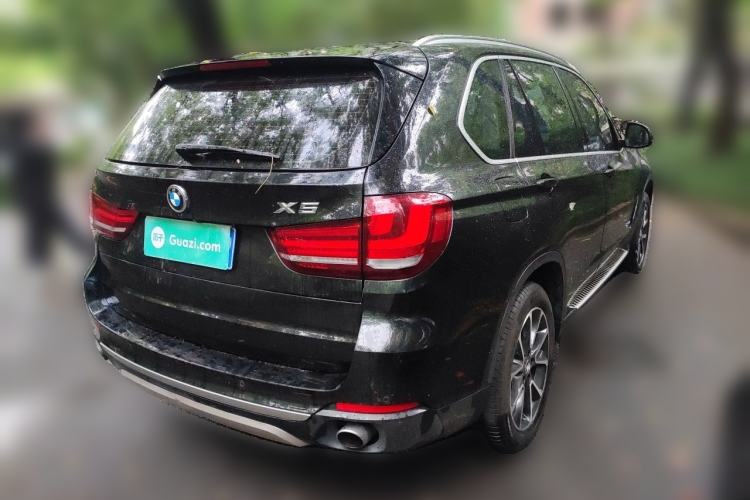 Used BMW X5 2014 xDrive35i Luxury Edition Rear Right 45 Deg