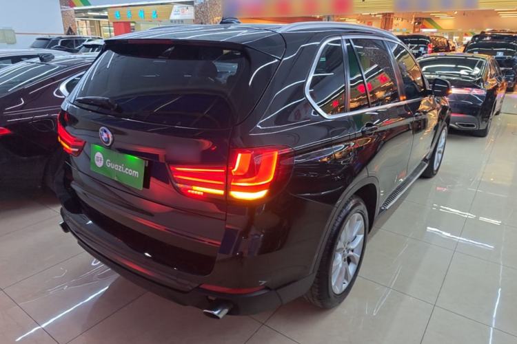 Used BMW X5 2014 xDrive35i Elegant Edition Rear Right 45 Deg