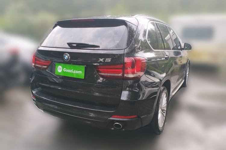 Used BMW X5 2014 xDrive35i Luxury Edition Rear Right 45 Deg
