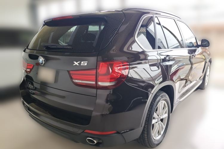 Used BMW X5 2014 xDrive35i Elegant Edition Rear Right 45 Deg