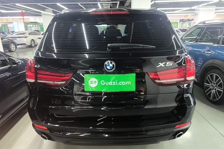 Used BMW X5 2014 xDrive35i Elegant Edition Rear