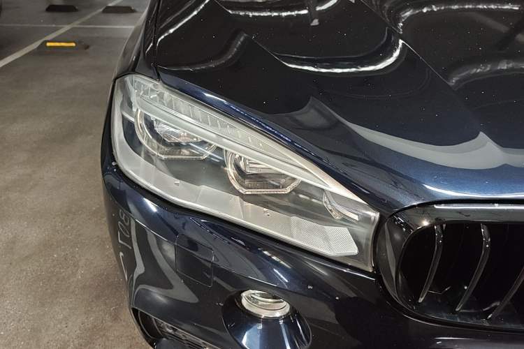 Used BMW X5 2014 xDrive50i M Sport Edition Right Front Headlight