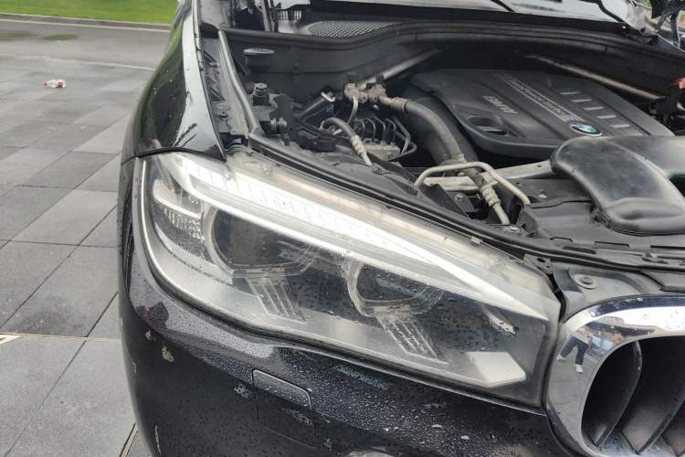 Used BMW X5 2014 xDrive30d Right Front Headlight