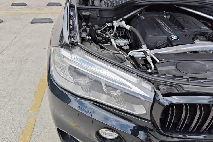 Used BMW X5 2014 xDrive35i Leading Model Right Front Headlight