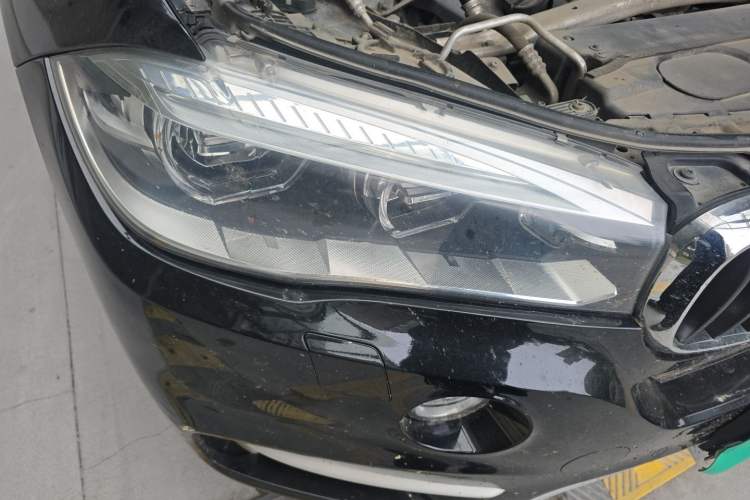 Used BMW X5 2014 xDrive35i Leading Model Right Front Headlight