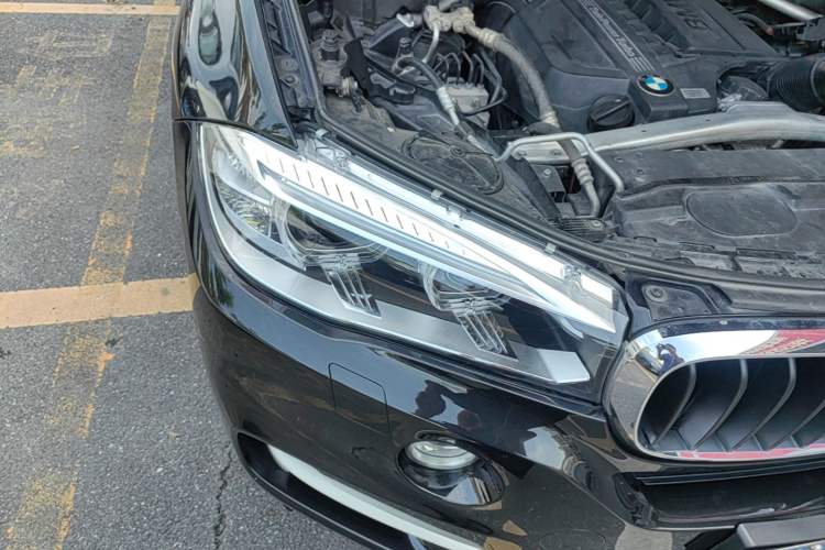 Used BMW X5 2014 xDrive35i Leading Model Right Front Headlight