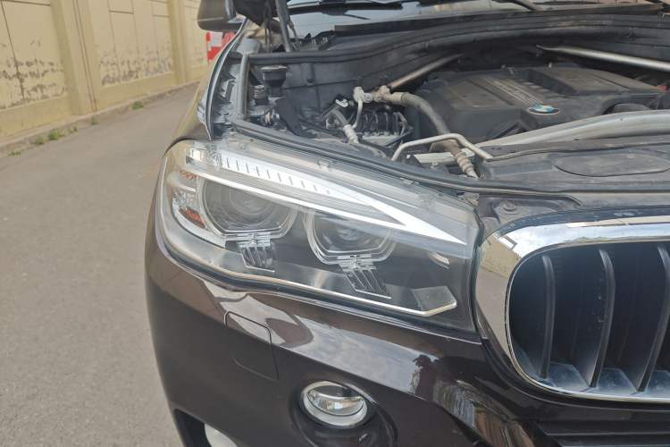 Used BMW X5 2014 xDrive35i Leading Model Right Front Headlight