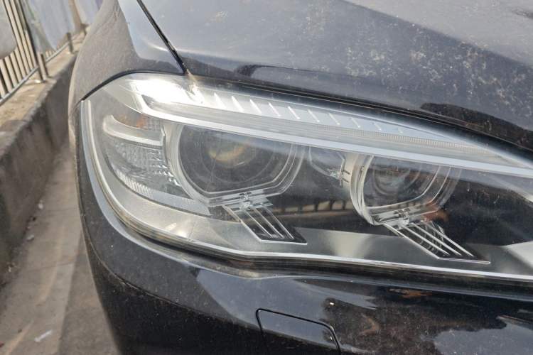 Used BMW X5 2014 xDrive35i Elegant Edition Right Front Headlight