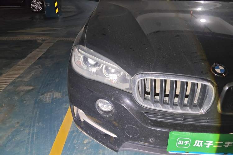 Used BMW X5  Right Front Headlight