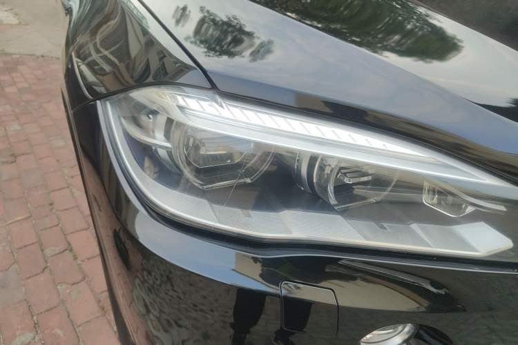 Used BMW X5 2014 xDrive50i M Sport Edition Right Front Headlight