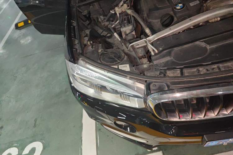 Used BMW X5 2014 xDrive35i Elegant Edition Right Front Headlight