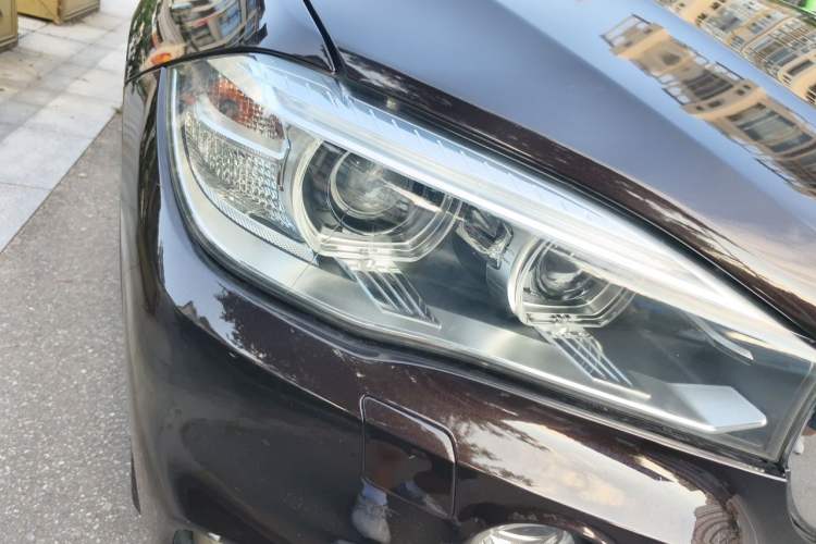 Used BMW X5 2014 xDrive35i Leading Model Right Front Headlight