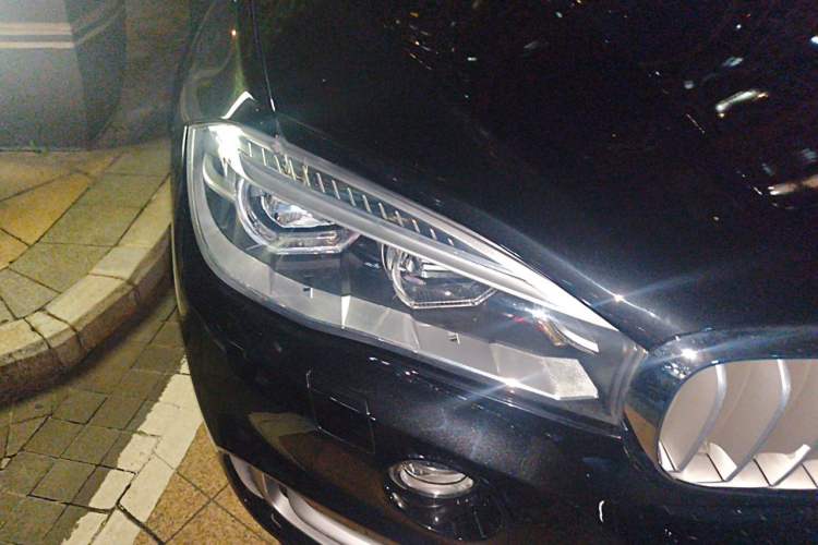 Used BMW X5 2014 xDrive35i Luxury Edition Right Front Headlight