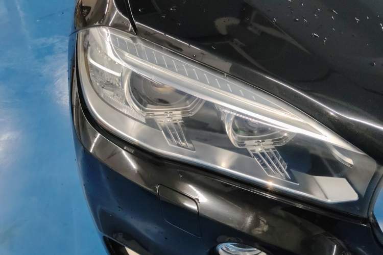 Used BMW X5 2014 xDrive35i Leading Model Right Front Headlight