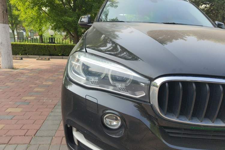 Used BMW X5 2014 xDrive35i Leading Model Right Front Headlight