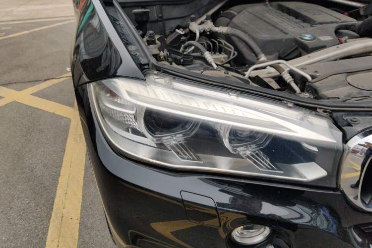 Used BMW X5 2014 xDrive35i Luxury Edition Right Front Headlight